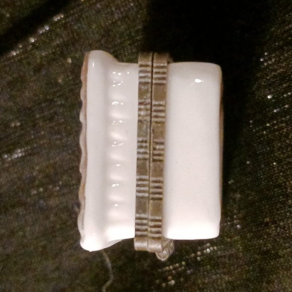 Gift jewelry box, painted porcelain, vintage - Picture 10 of 11